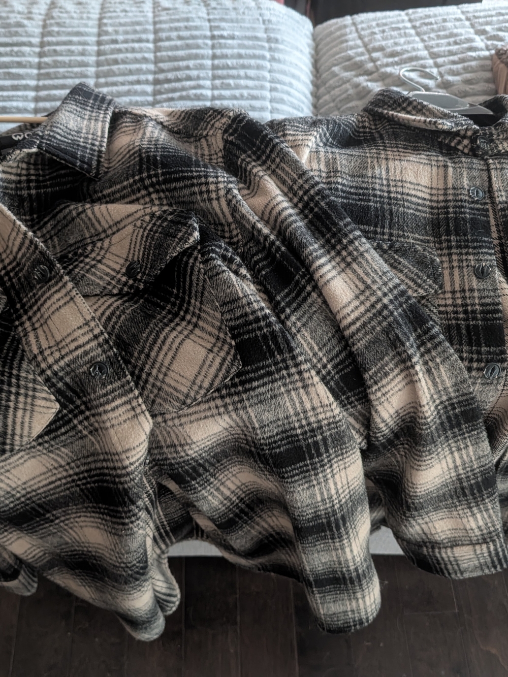 Plaid Button-Front Shacket Jacket in Black & Cream